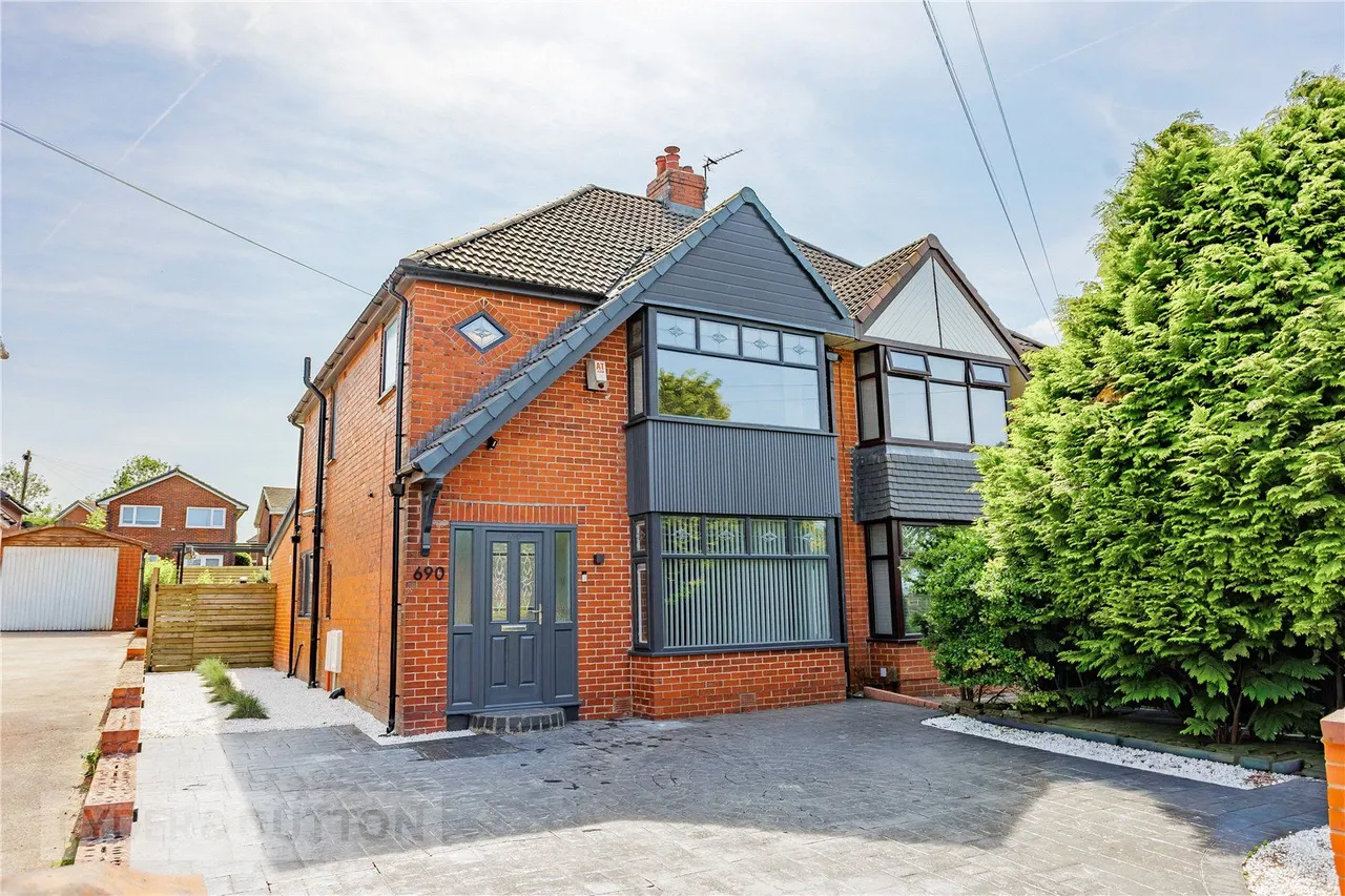 Ripponden Road, Moorside, OL4, photo 5