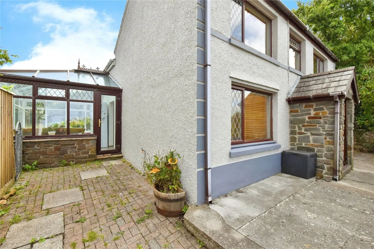Llandyfan, Ammanford, SA18, photo 17