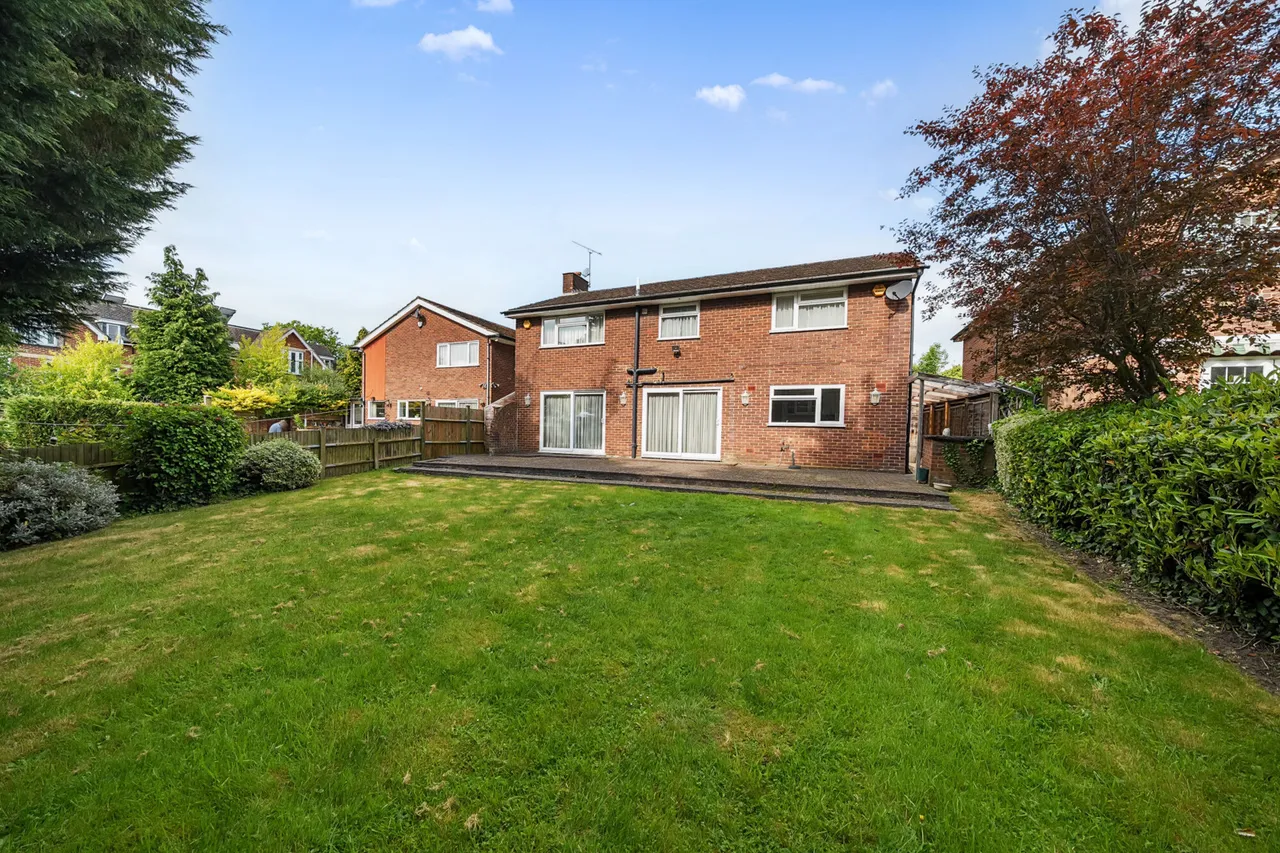 Watford Road, Northwood, HA6, photo 5
