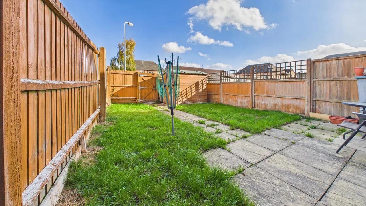 Springbank Drive, Bourne, PE10, photo 24
