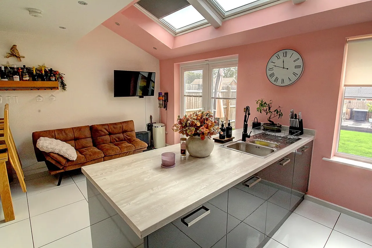 Polar Avenue, Nuneaton, CV10, photo 15