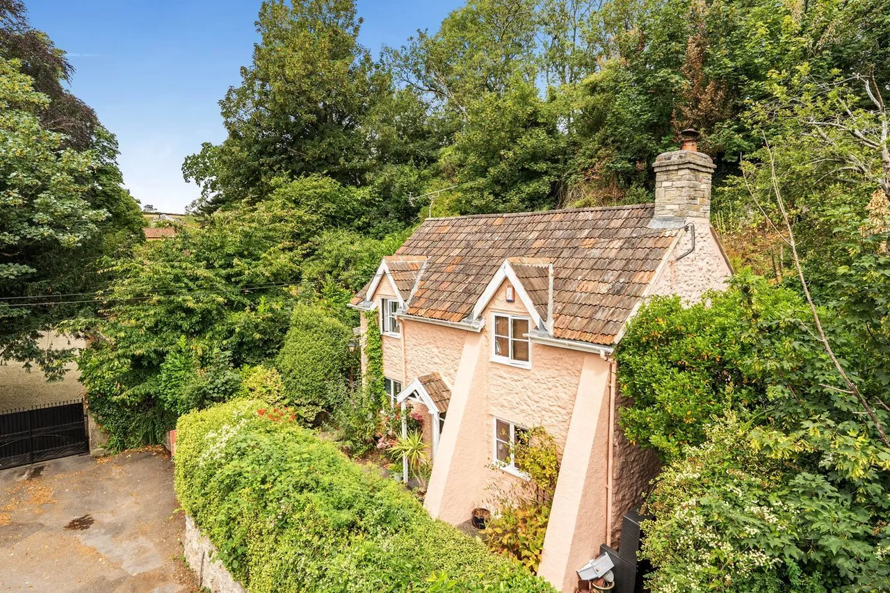 Wookey Hole, Nr Wells, BA5, photo 25