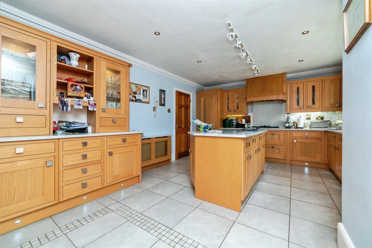 Danesbury Park, Hertford, photo 8