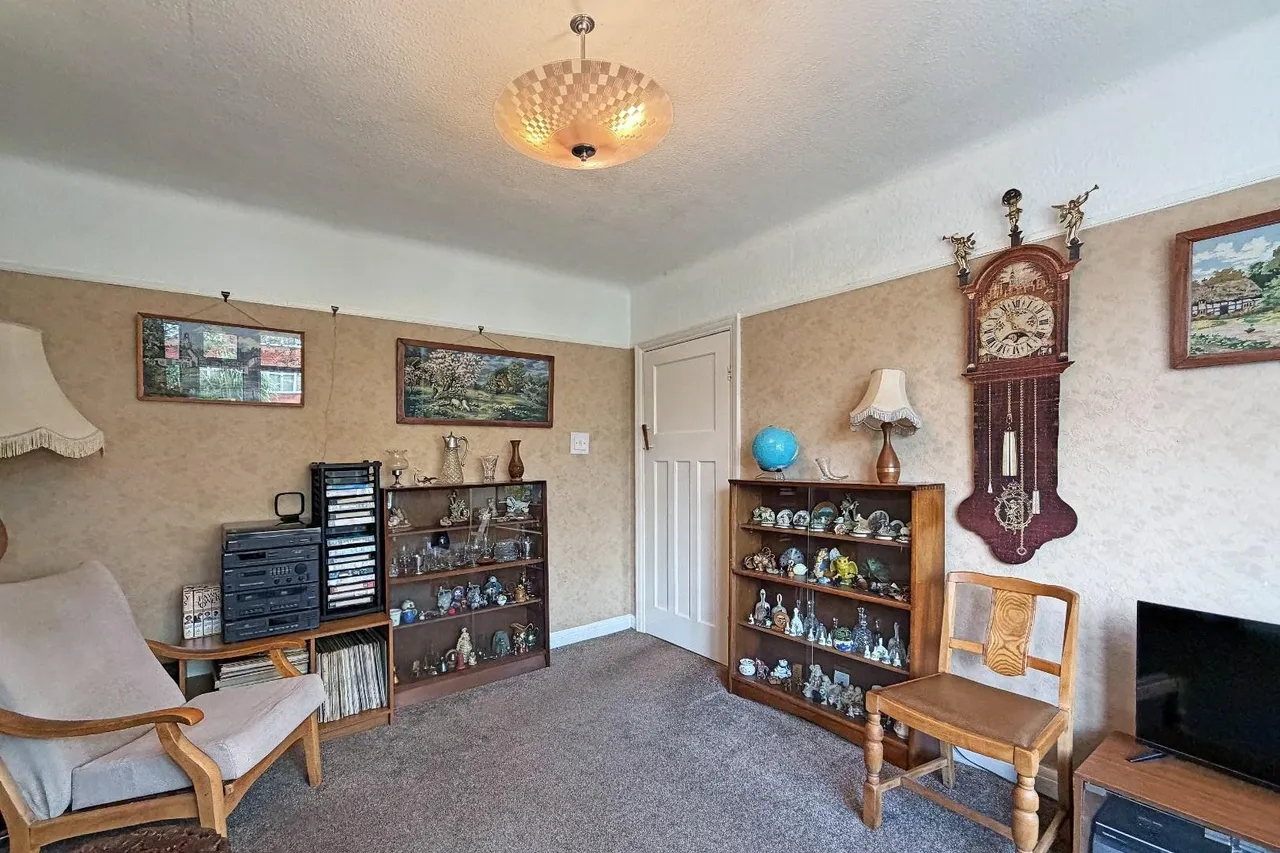 Greenway Road, Timperley WA15 6BL, photo 28