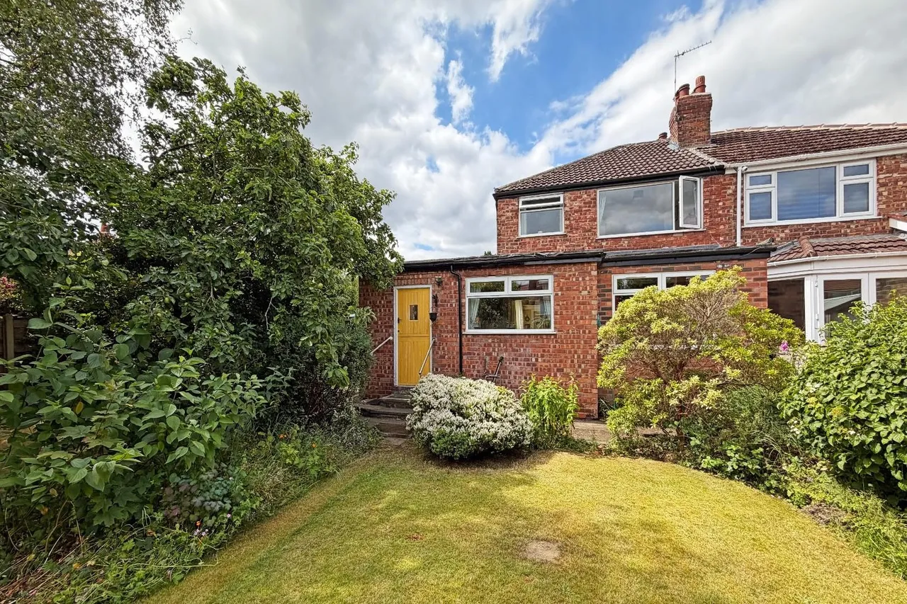 Greenway Road, Timperley WA15 6BL, photo 5
