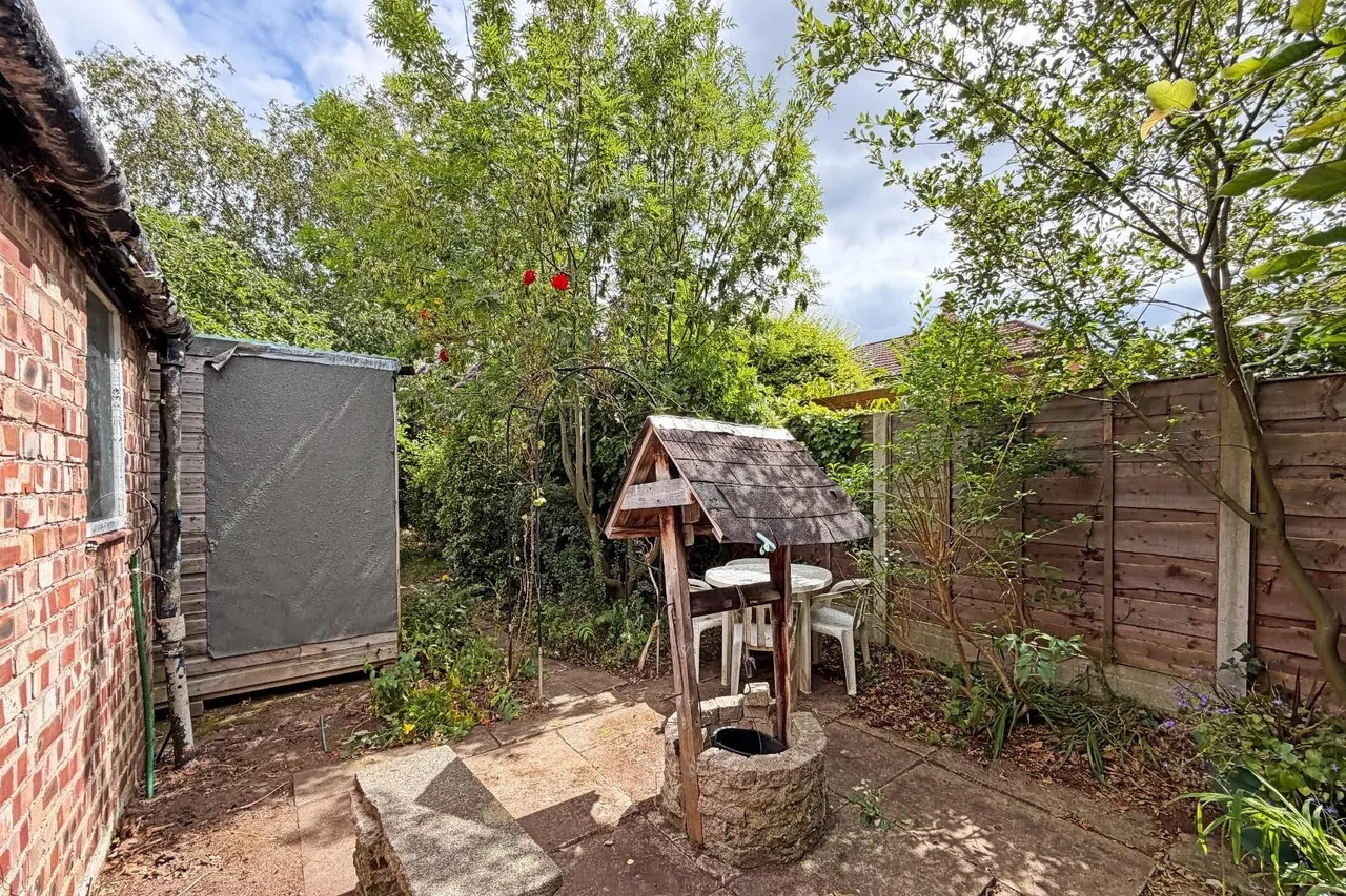 Greenway Road, Timperley WA15 6BL, photo 23