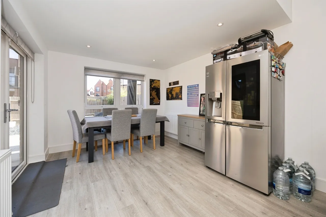 Highwood Drive, Chilmington Green, Ashford, photo 6