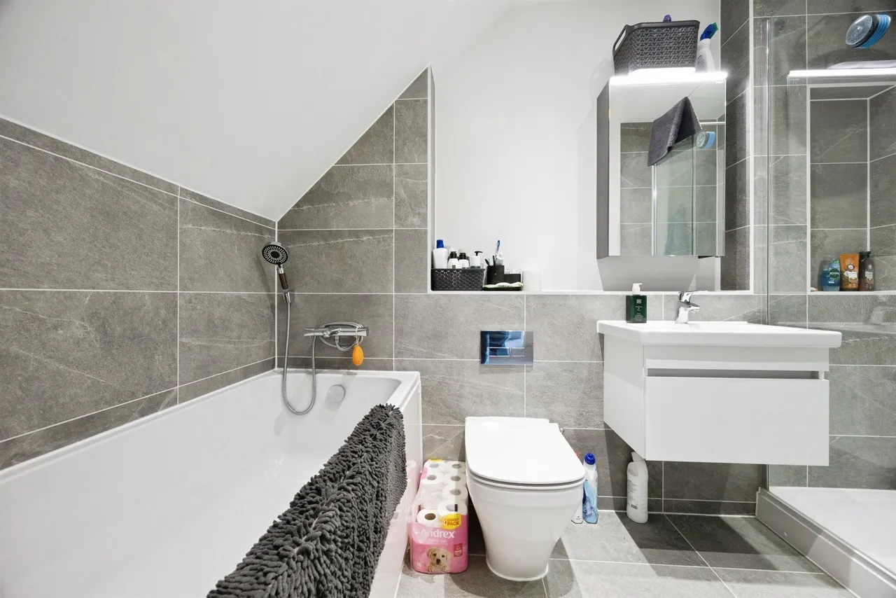 Highwood Drive, Chilmington Green, Ashford, photo 8