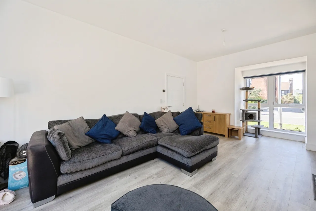 Highwood Drive, Chilmington Green, Ashford, photo 5