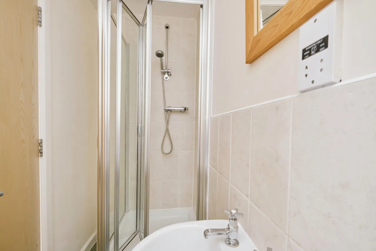 Branston Street, Birmingham, B18, photo 12