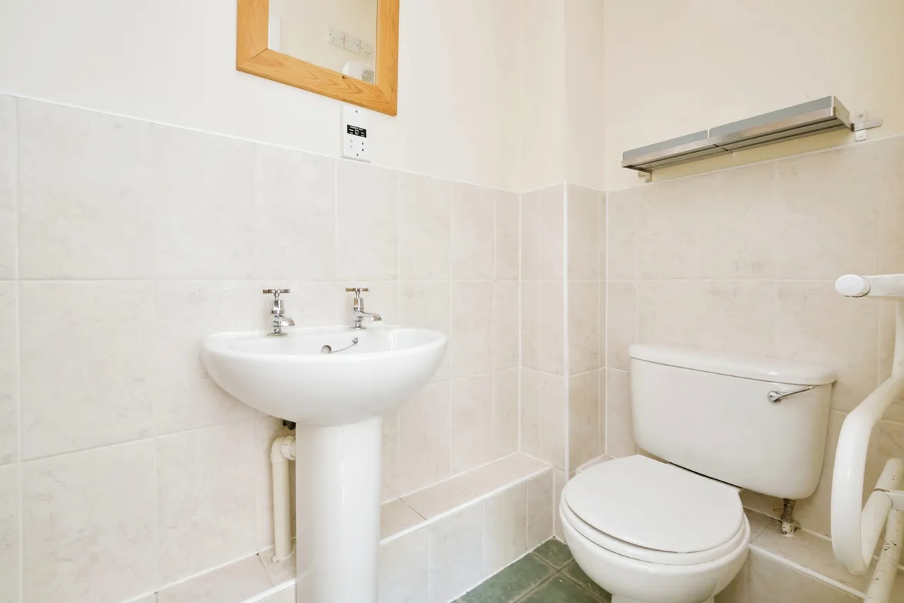 Branston Street, Birmingham, B18, photo 11