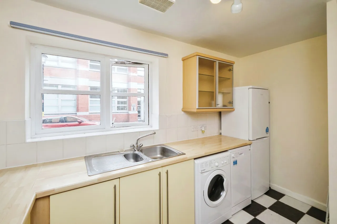 Branston Street, Birmingham, B18, photo 4