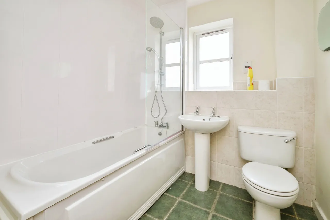 Branston Street, Birmingham, B18, photo 9