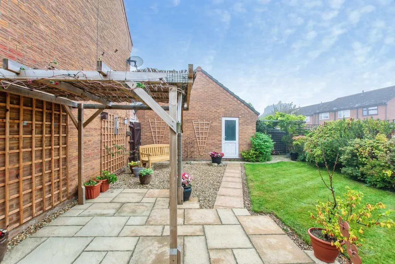 Sandringham Court, Holbeach, PE12, photo 15