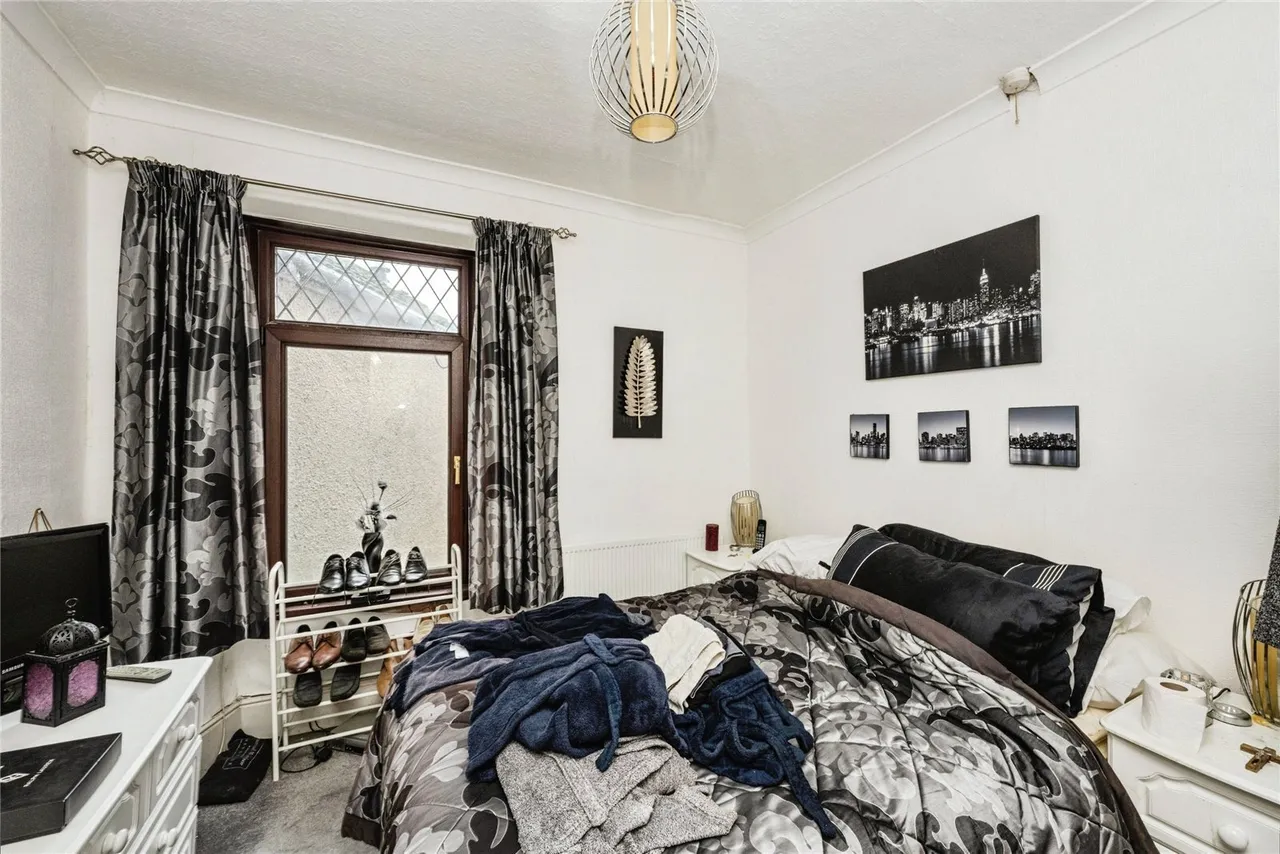 Coldstream Street, Llanelli, SA15, photo 13