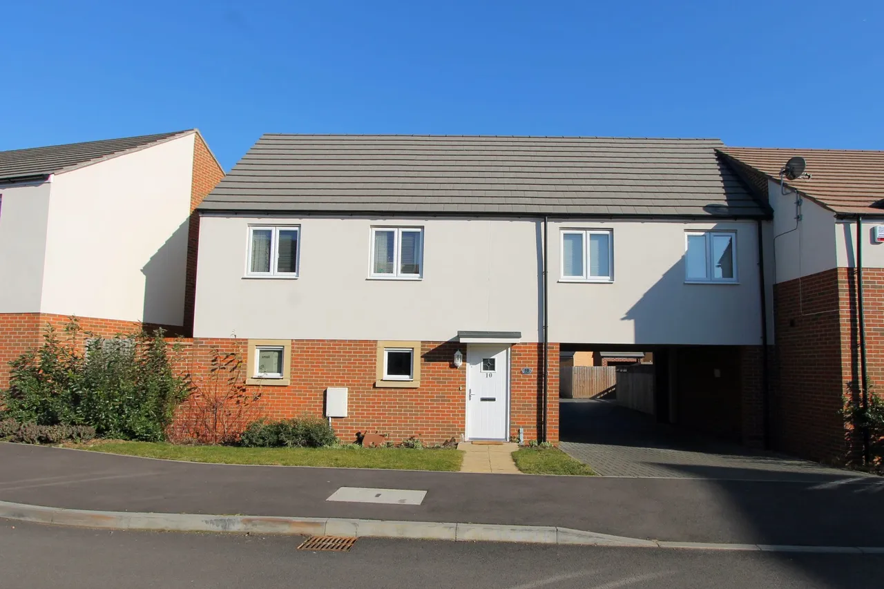 2 bed flat to rent, Lavender Hill, Broughton, MK10