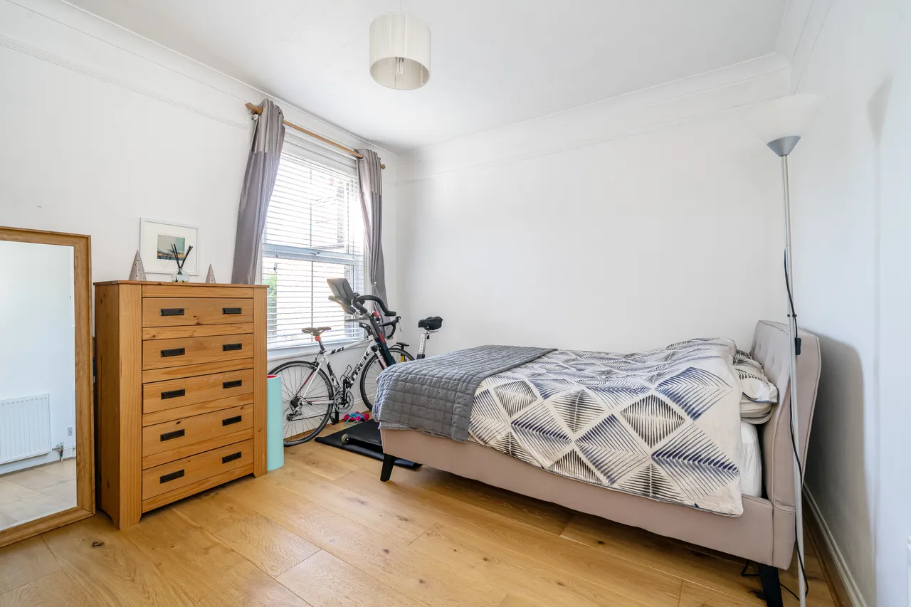 Cedars Road, London, W4, photo 10