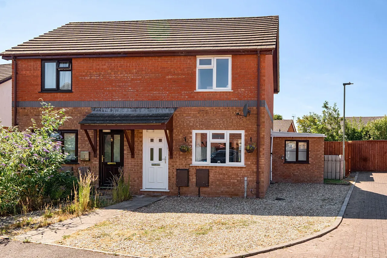 2 bed property for sale — Acland Park, Feniton, Honiton, Devon, EX14
