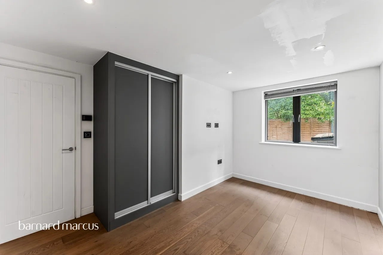 Eardley Road, London, SW16, photo 7