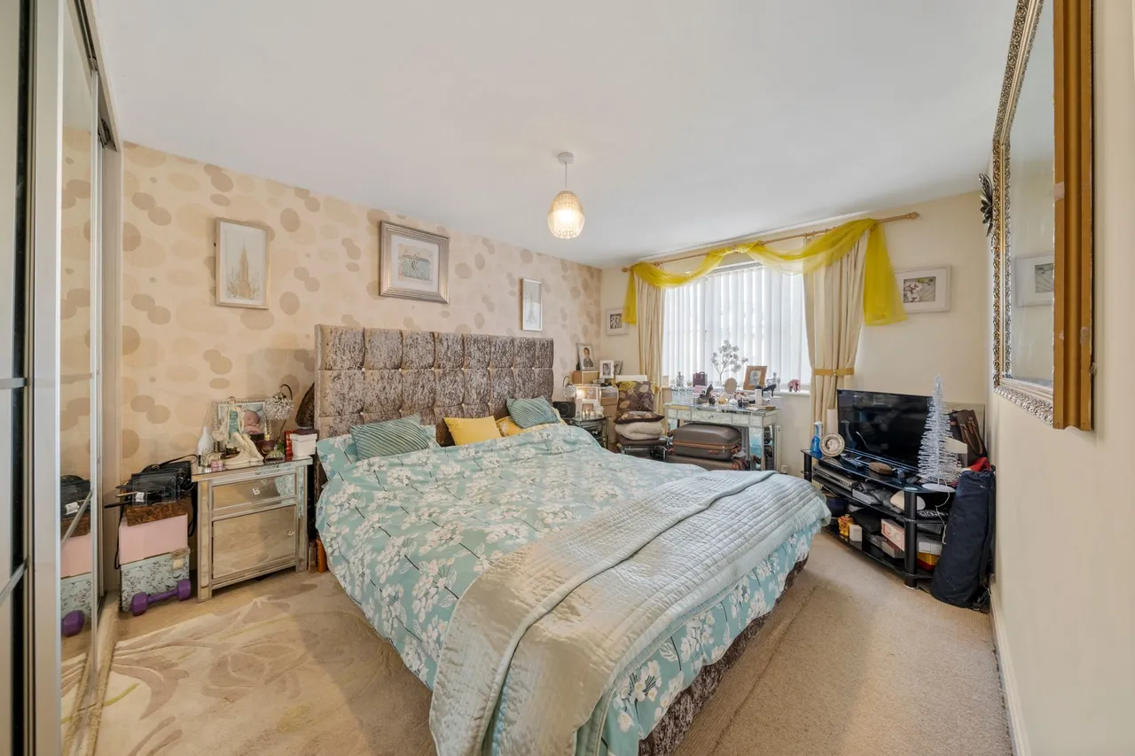 Stott Wharf, Leigh, WN7, photo 7