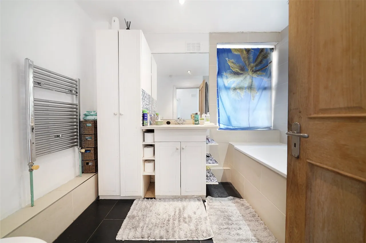 Whinfell Close, London, SW16, photo 17