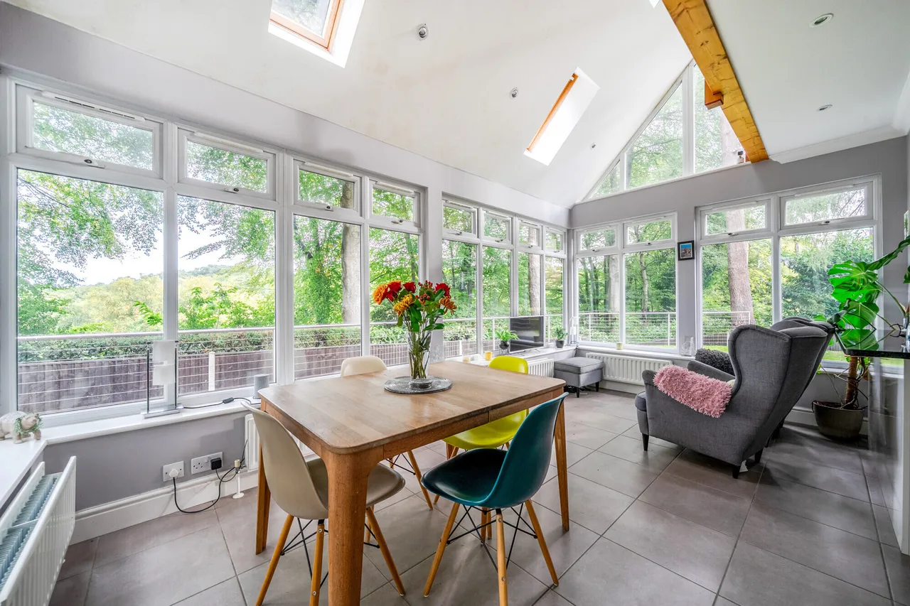 Whitmore Vale Road, Hindhead, GU26, photo 6