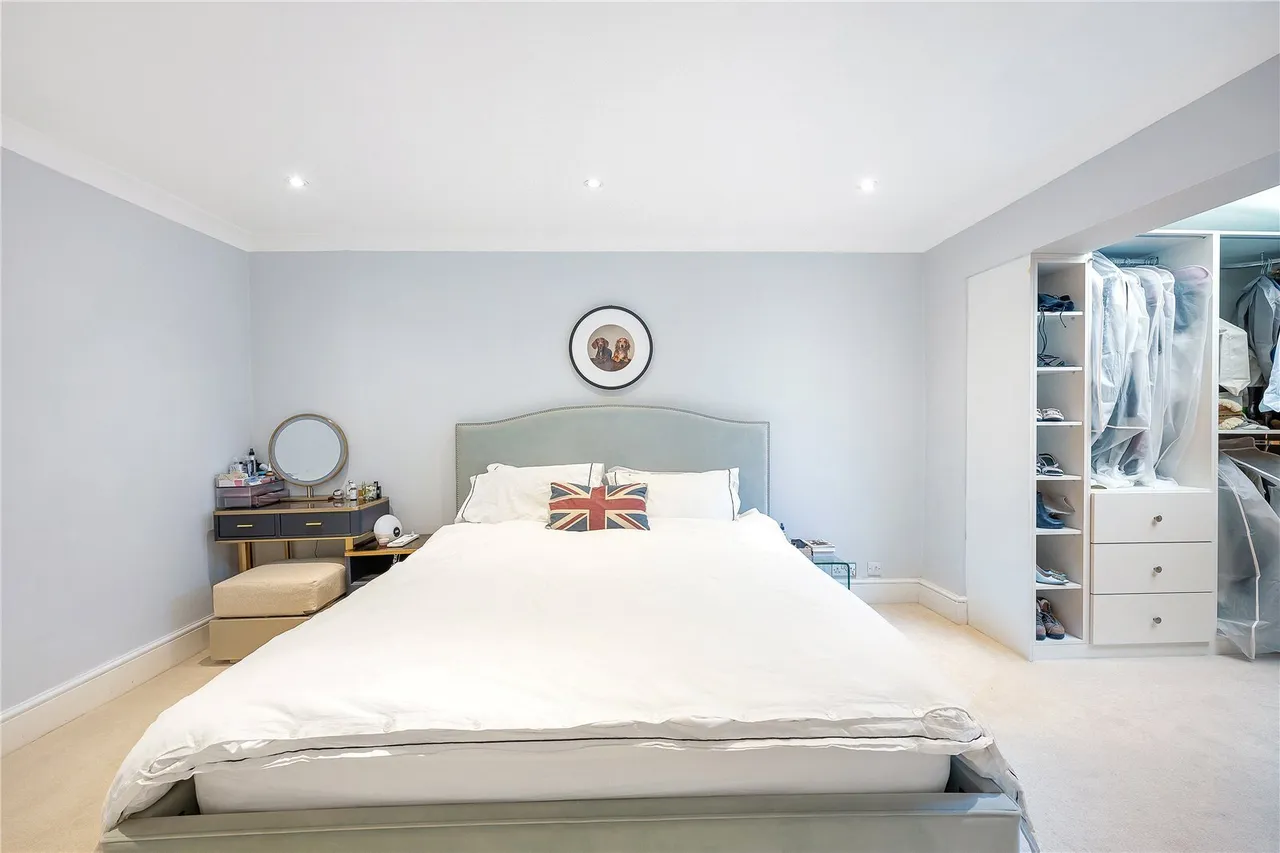 Wandsworth Bridge Road, Fulham, London, SW6, photo 22