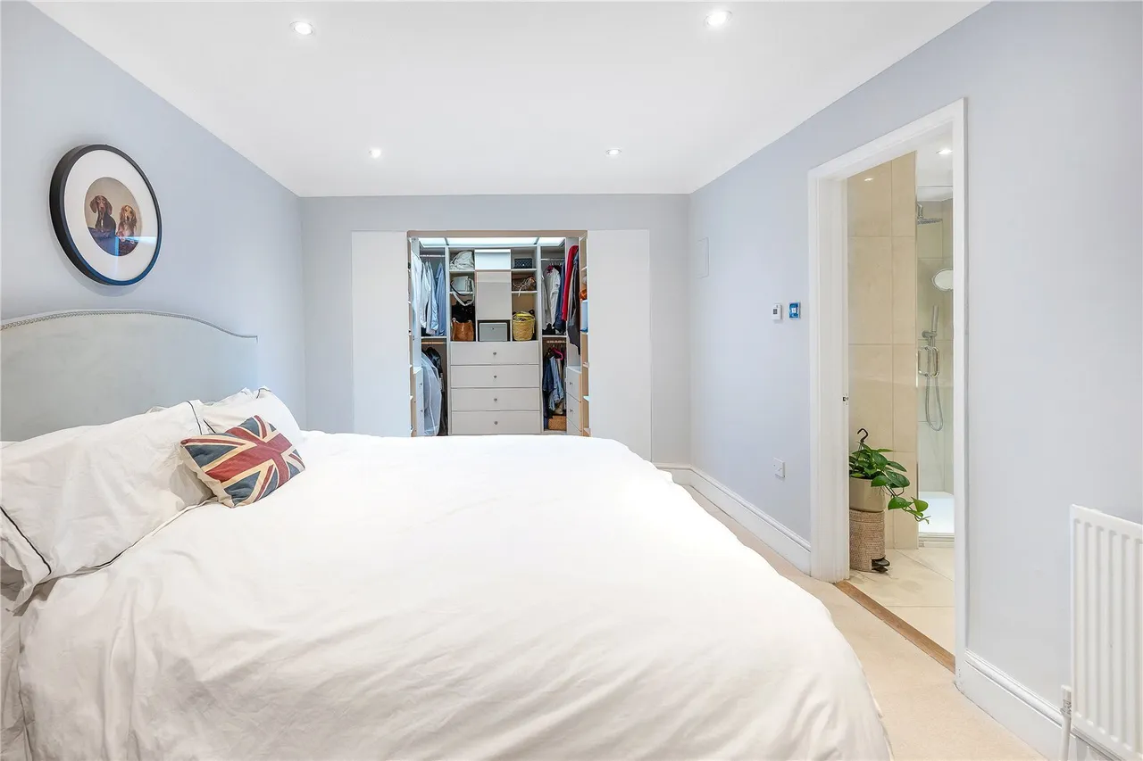 Wandsworth Bridge Road, Fulham, London, SW6, photo 21