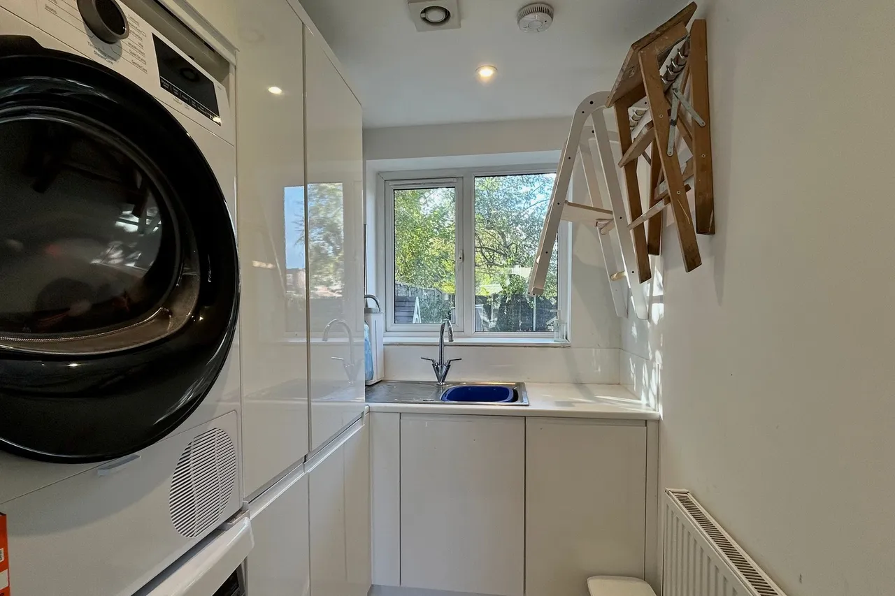 Ashfield Road, Cheadle, photo 7