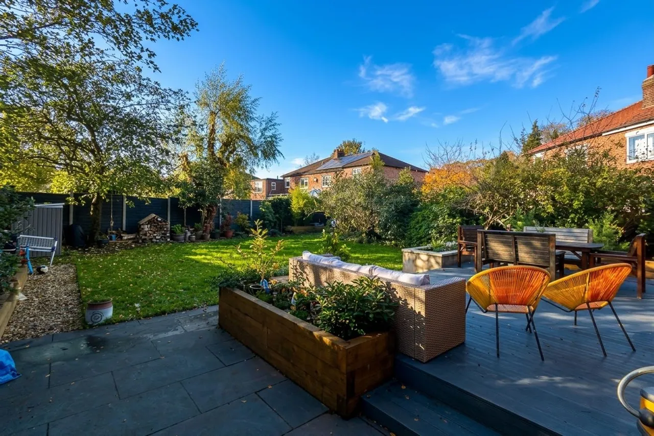 Ashfield Road, Cheadle, photo 22