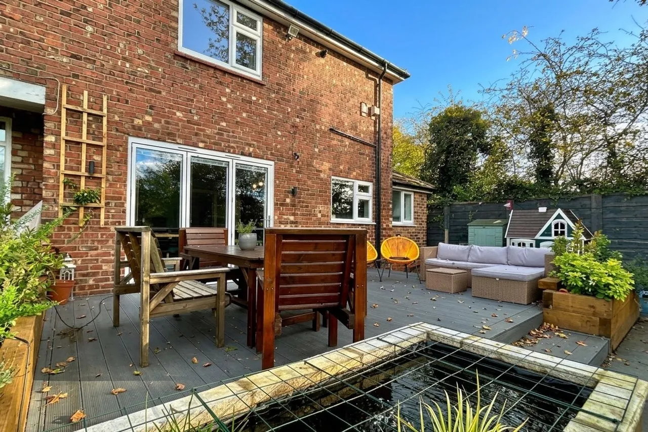 Ashfield Road, Cheadle, photo 26