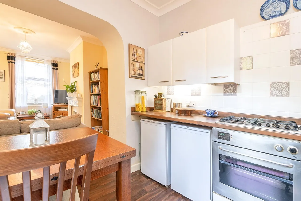 King Street, Stanningley, LS28, photo 4