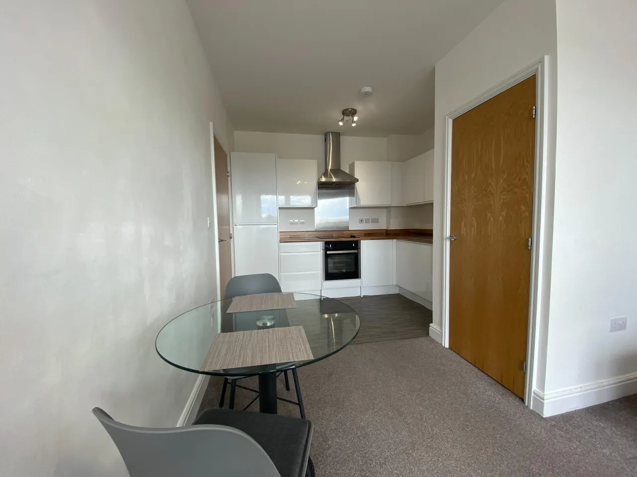 Farnsby Street, Central, SN1, photo 4