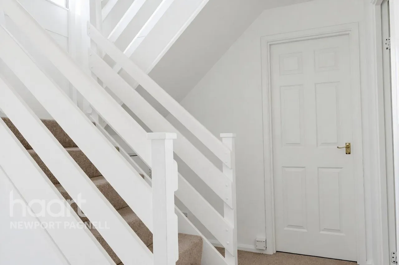 Summerhayes, Great Linford, MK14, photo 5
