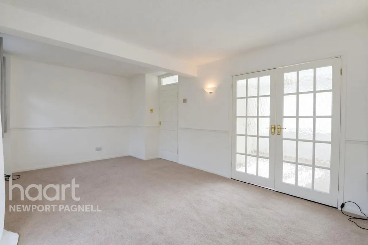 Summerhayes, Great Linford, MK14, photo 7