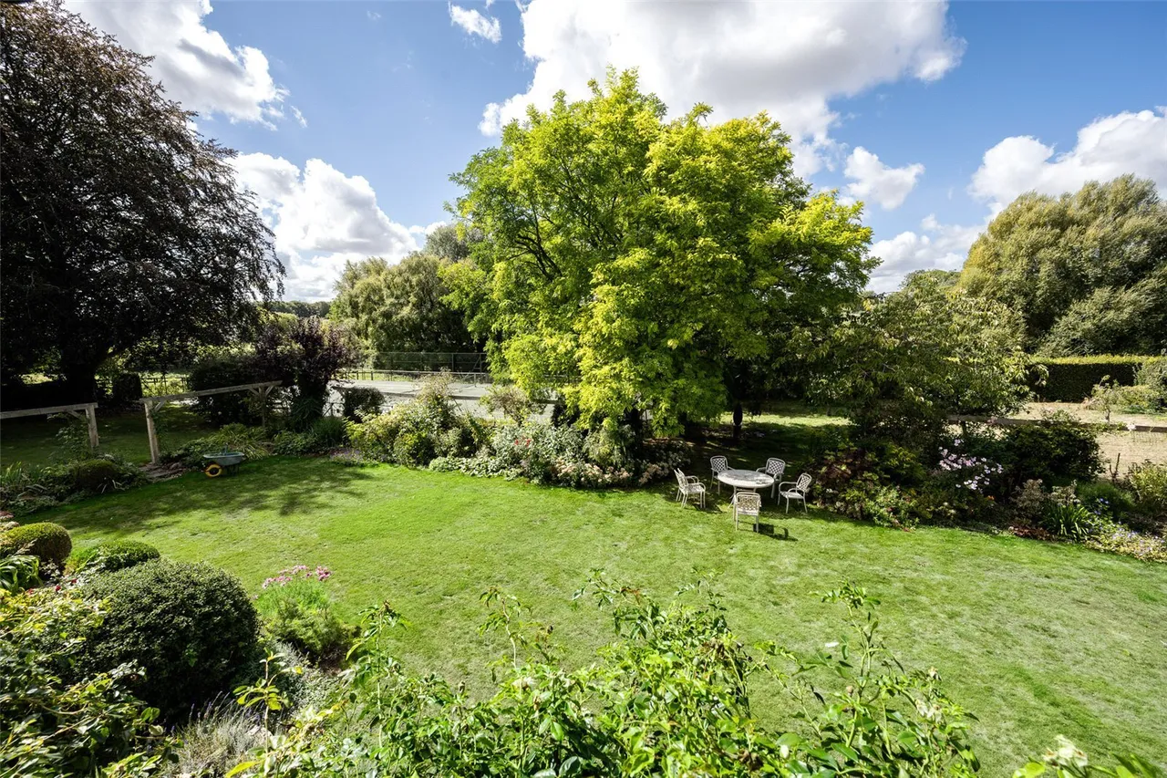 High Street, Tarrant Monkton, DT11, photo 22