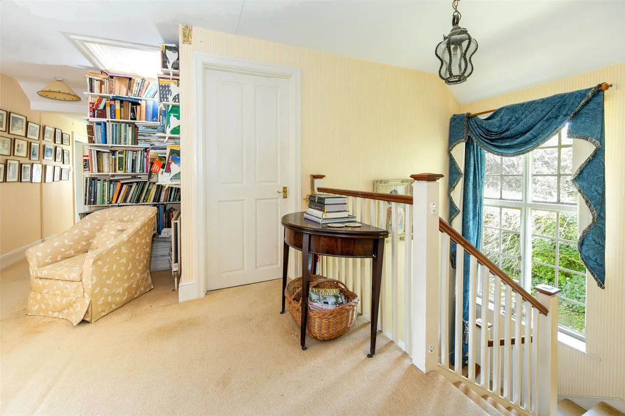 High Street, Tarrant Monkton, DT11, photo 11