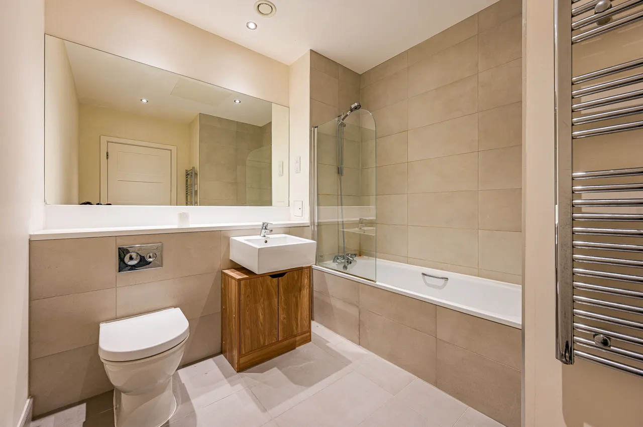 Apartment 307, Tower House, 65-71 Lewisham High Street, London, photo 10