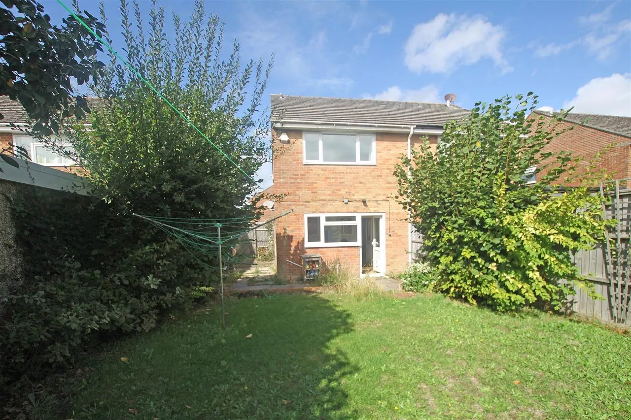 Durweston Close, Muscliff, Bournemouth, photo 11