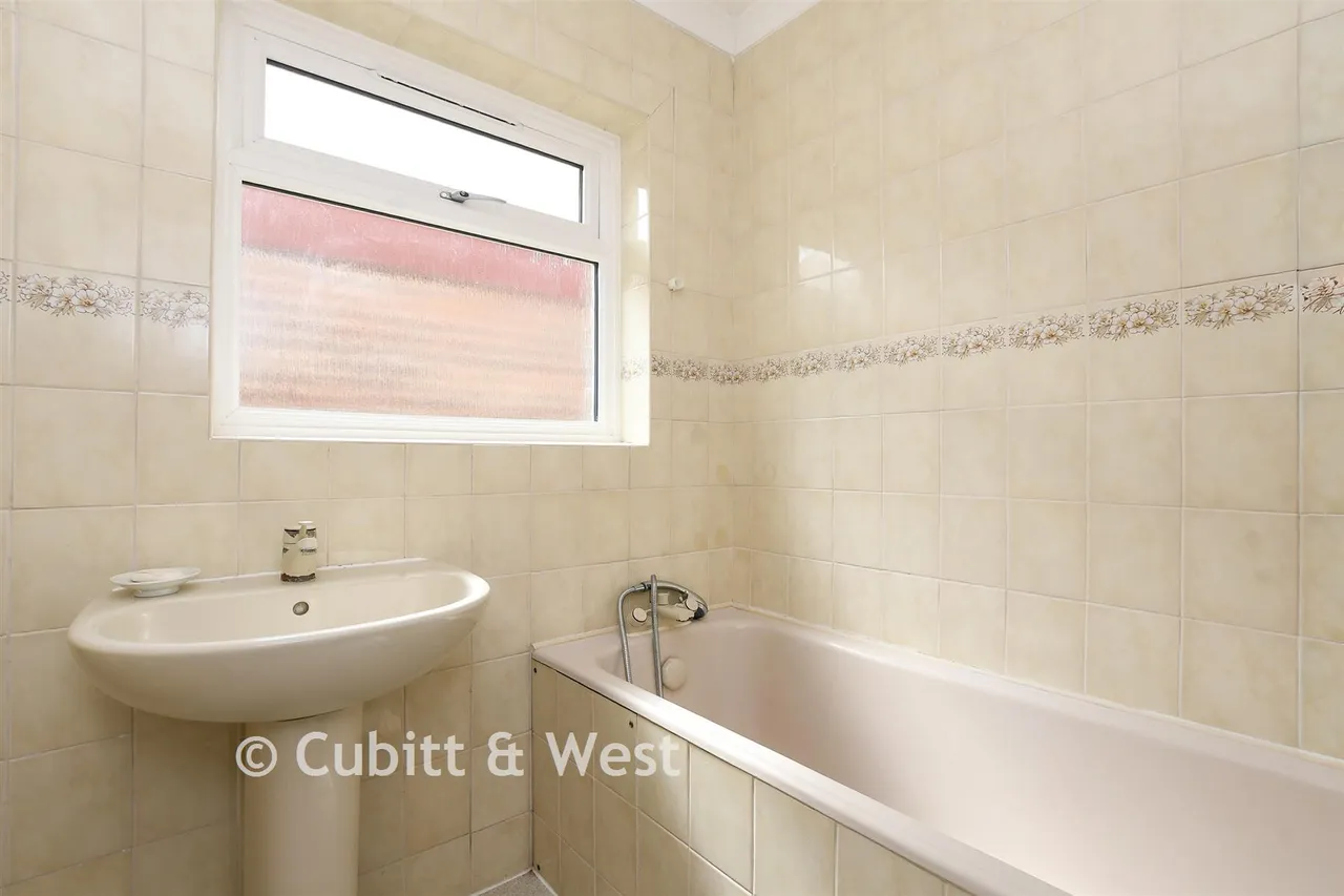 Tupwood Lane, Caterham, CR3, photo 10