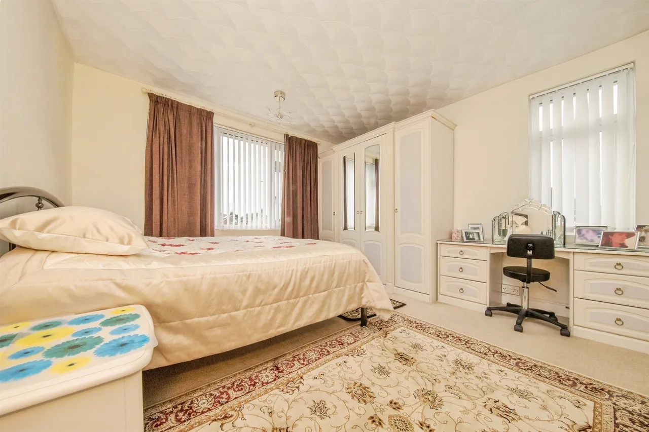 Foxhall Road, IPSWICH, photo 12