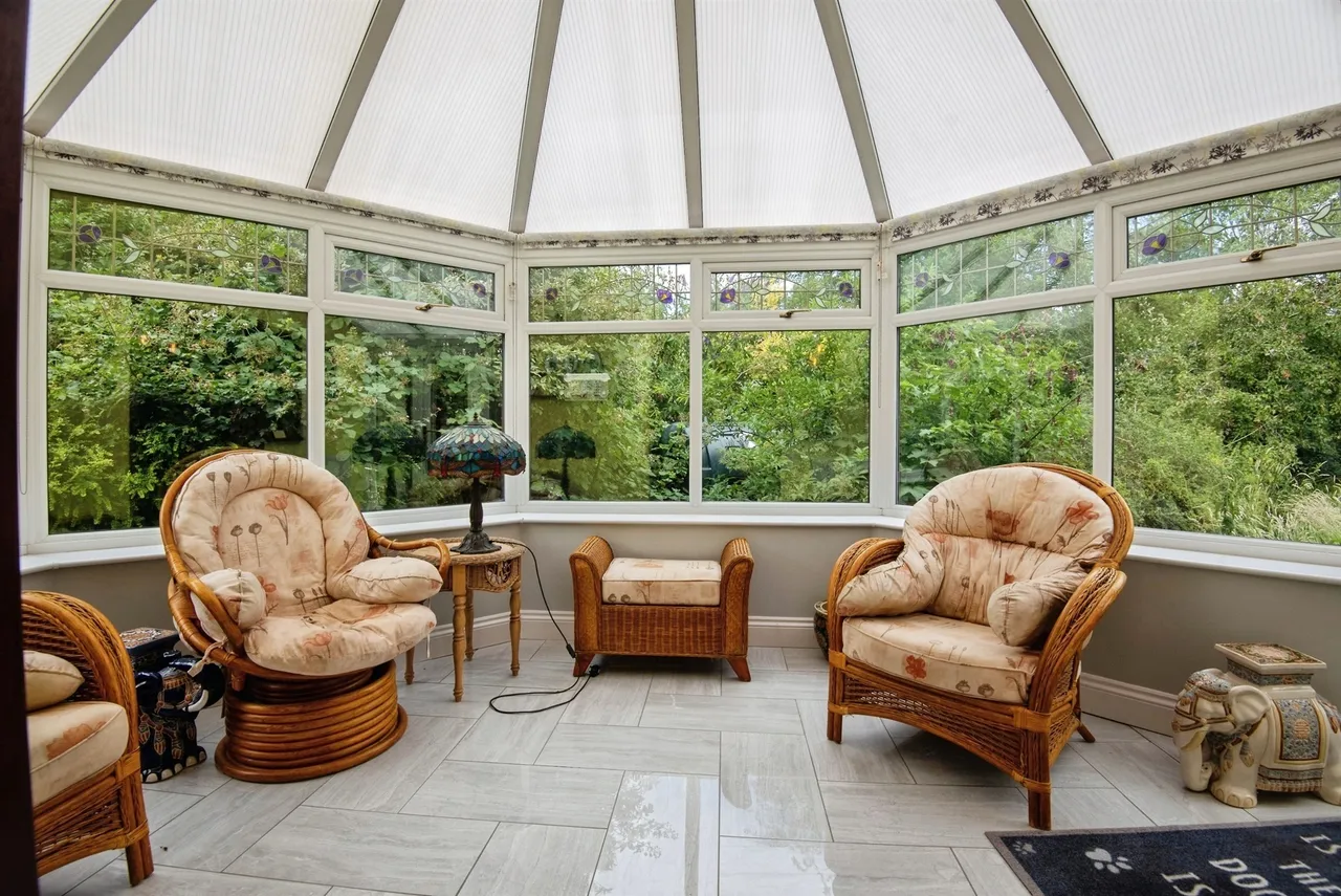 Lincoln Road, Leasingham, Sleaford, photo 11