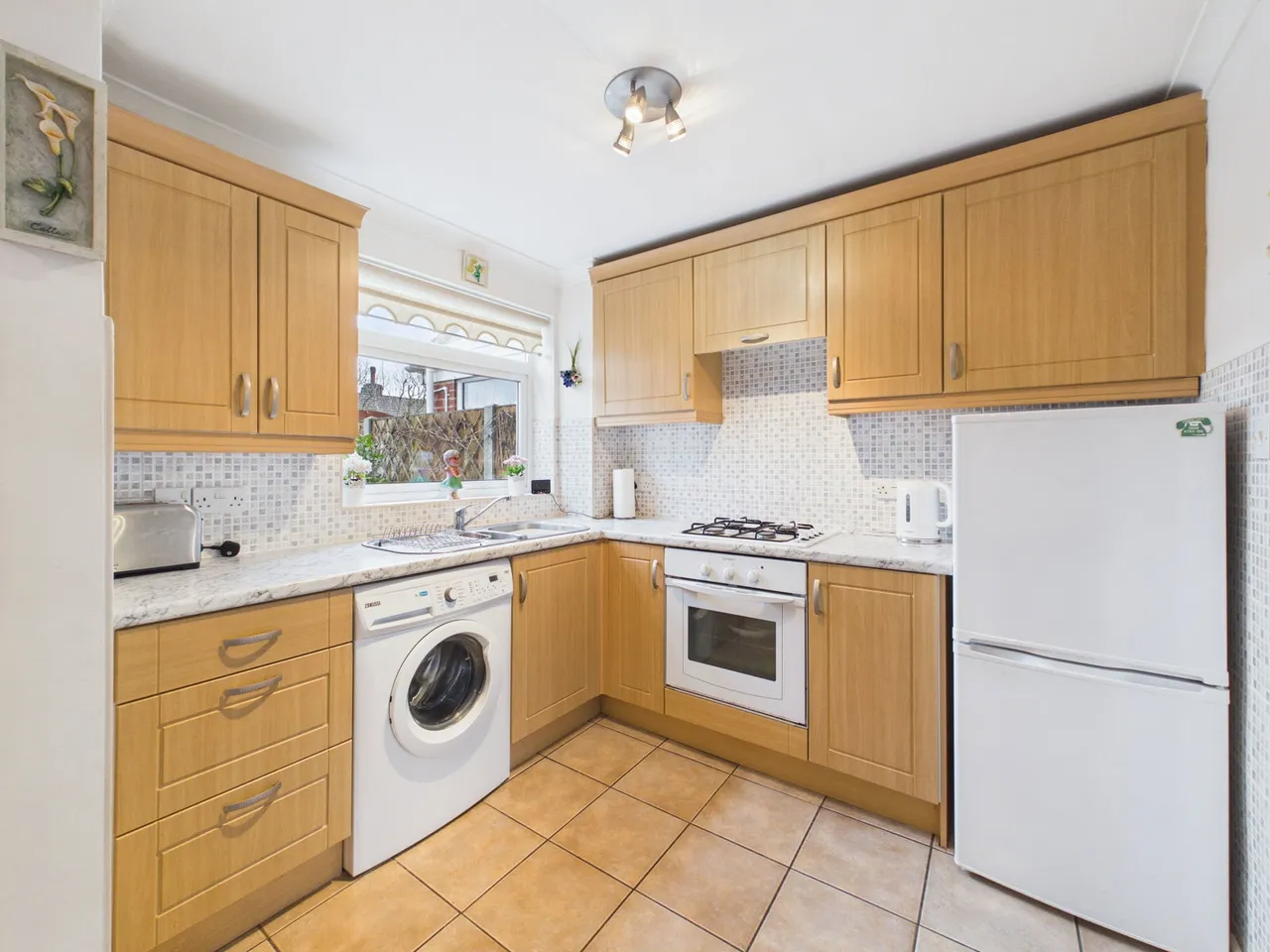 The Oaklands, Kidderminster, DY10, photo 4
