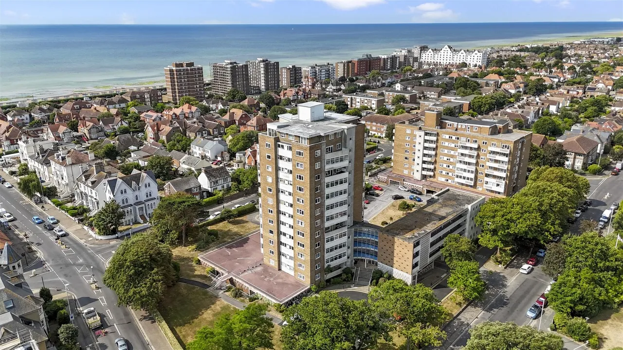 Boundary Road, Worthing, photo 14