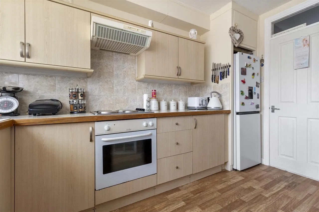 Boundary Road, Worthing, photo 6