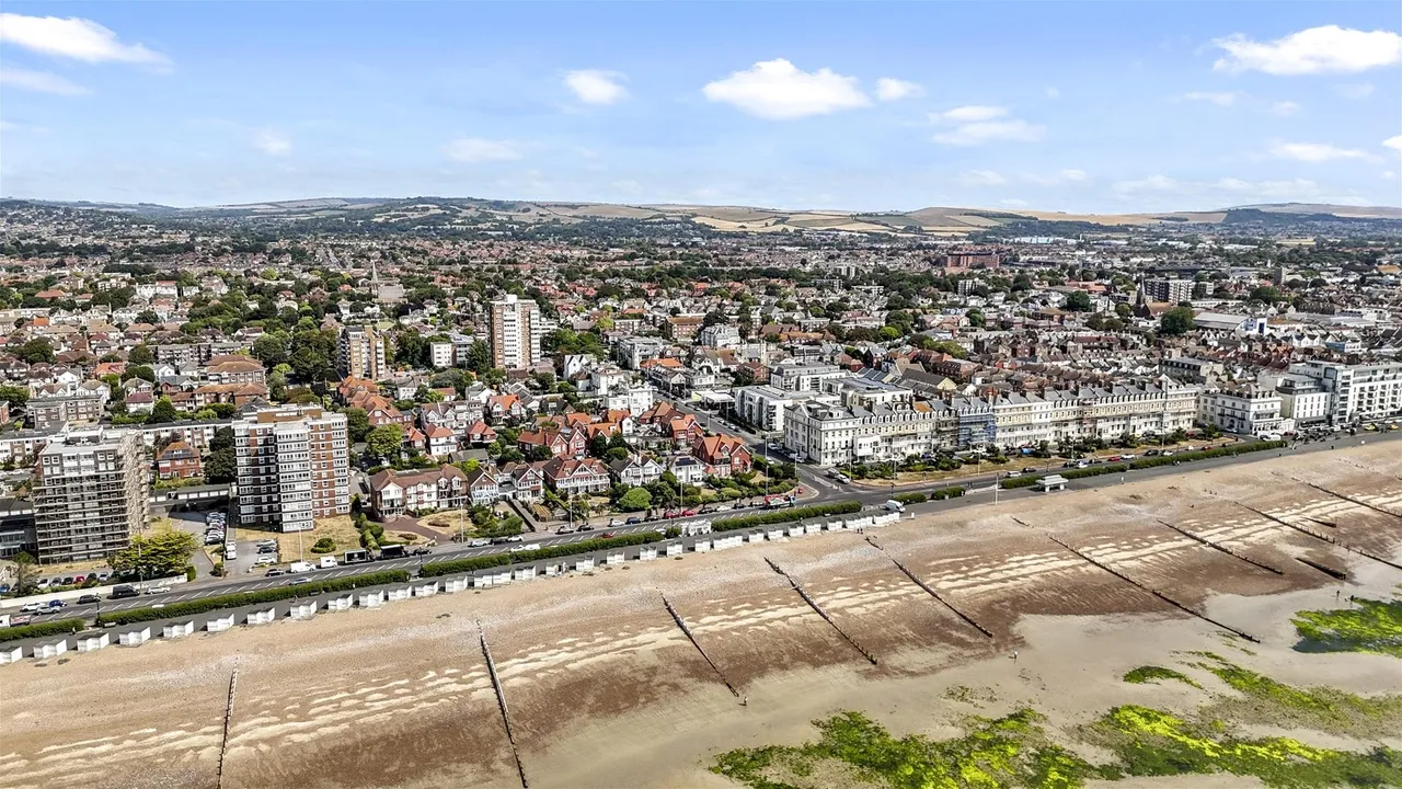 Boundary Road, Worthing, photo 19