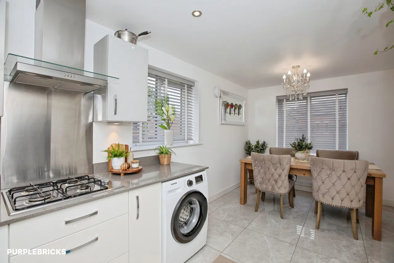 Burnham Close, Clayton-Le-Woods, PR25, photo 8