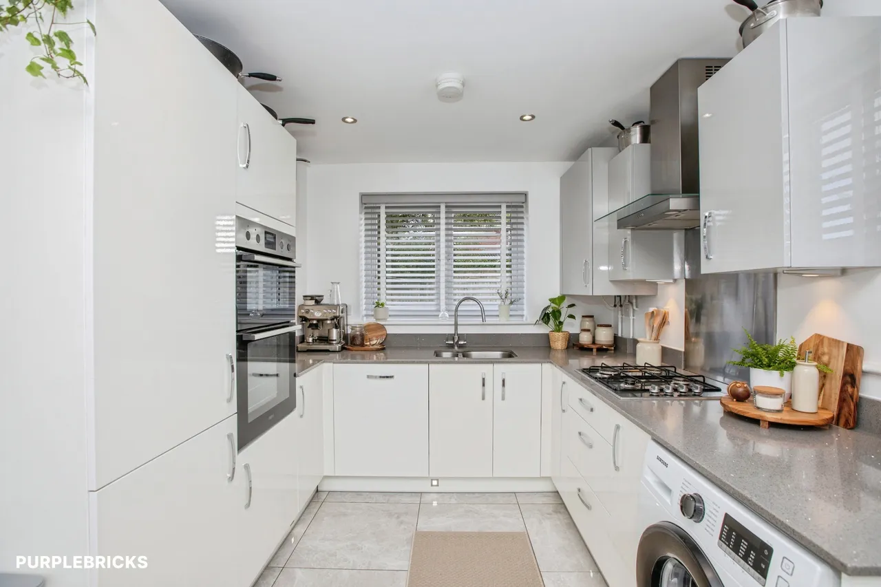Burnham Close, Clayton-Le-Woods, PR25, photo 6