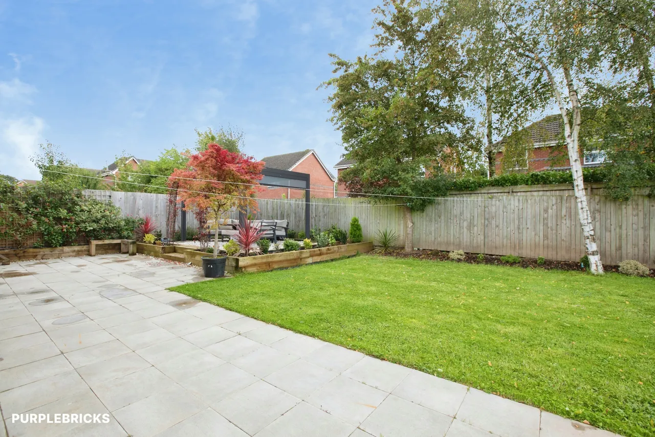 Burnham Close, Clayton-Le-Woods, PR25, photo 21