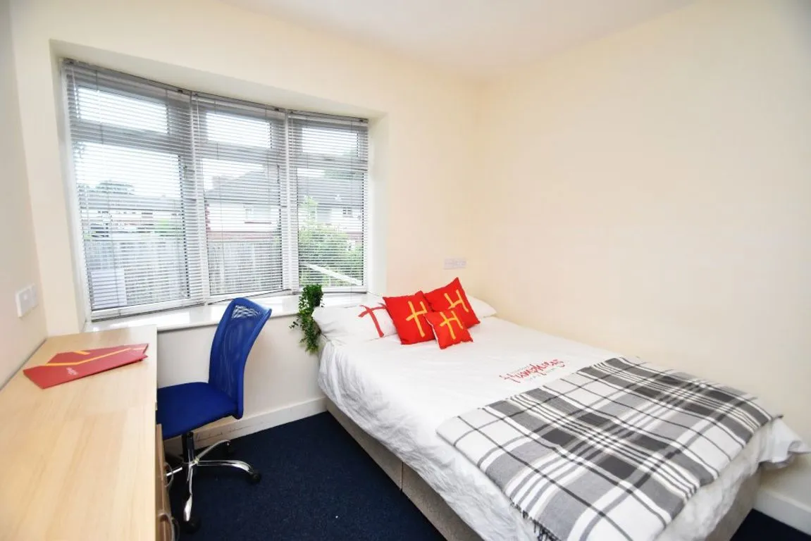 Whinney Hill, Durham, DH1, photo 4